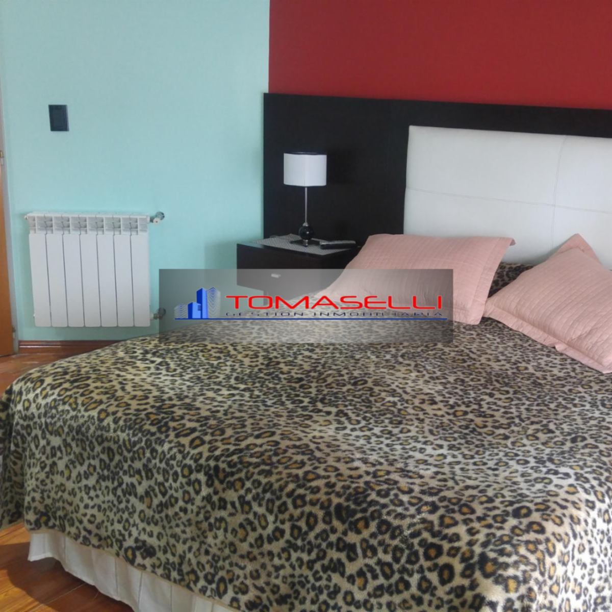 VENTA - TAPIALES - EXCELENTE CASA 7 AMBIENTES - DETALLES DE CATEGORIA - SE TOMARIA DEPTO. EN PARTE DE PAGO — foto 8