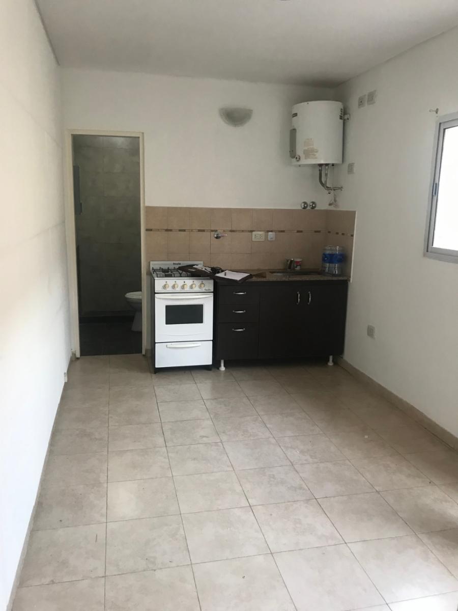 ALQUILER - VILLA MADERO - DEPARTAMENTO 2 AMBIENTES - SIN EXPENSAS - NO SE ACEPTAN MASCOTAS - 3