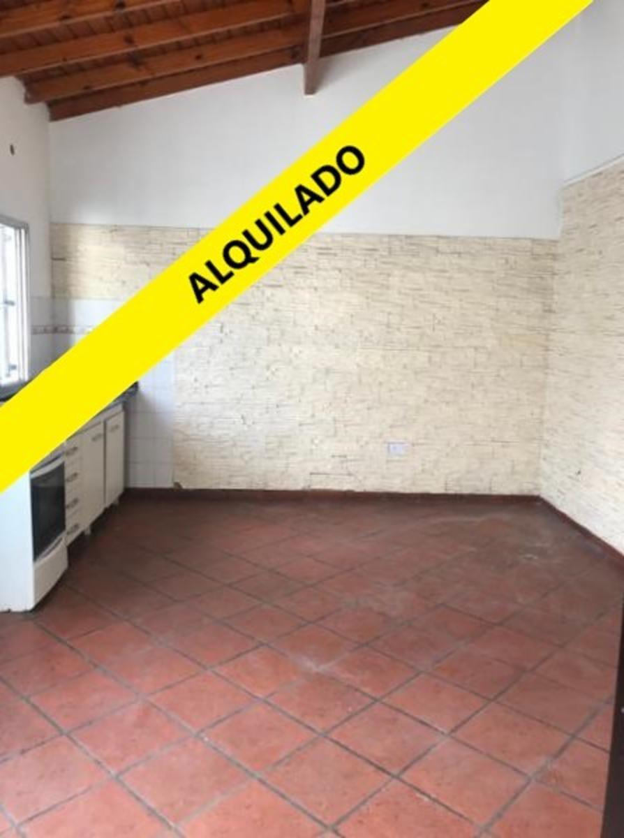 ALQUILER - PH 3 AMBIENTES CON PATIO - VILLA MADERO - SIN EXPENSAS - 9