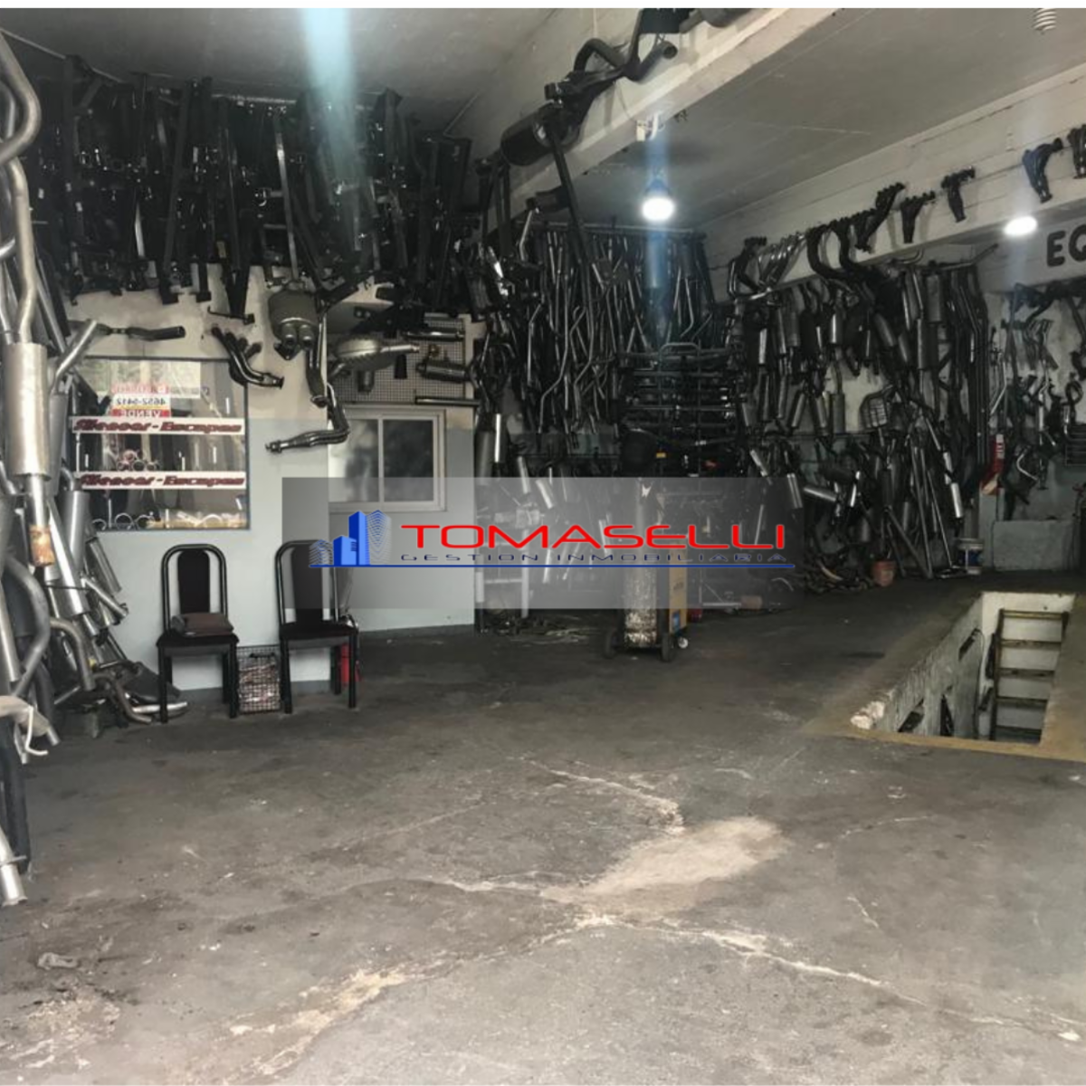 VENTA - IMPORTANTE LOCAL COMERCIAL - EN ESQUINA - SOBRE AVDA. CROVARA AL 200 — foto 4