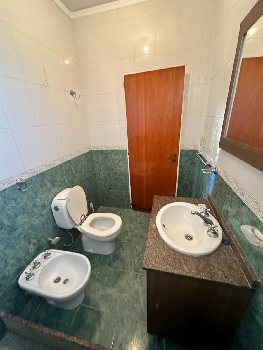 ALQUILER - DEPARTAMENTO 2 AMBIENTES CON PATIO AMPLIO Y LAVADERO - 7