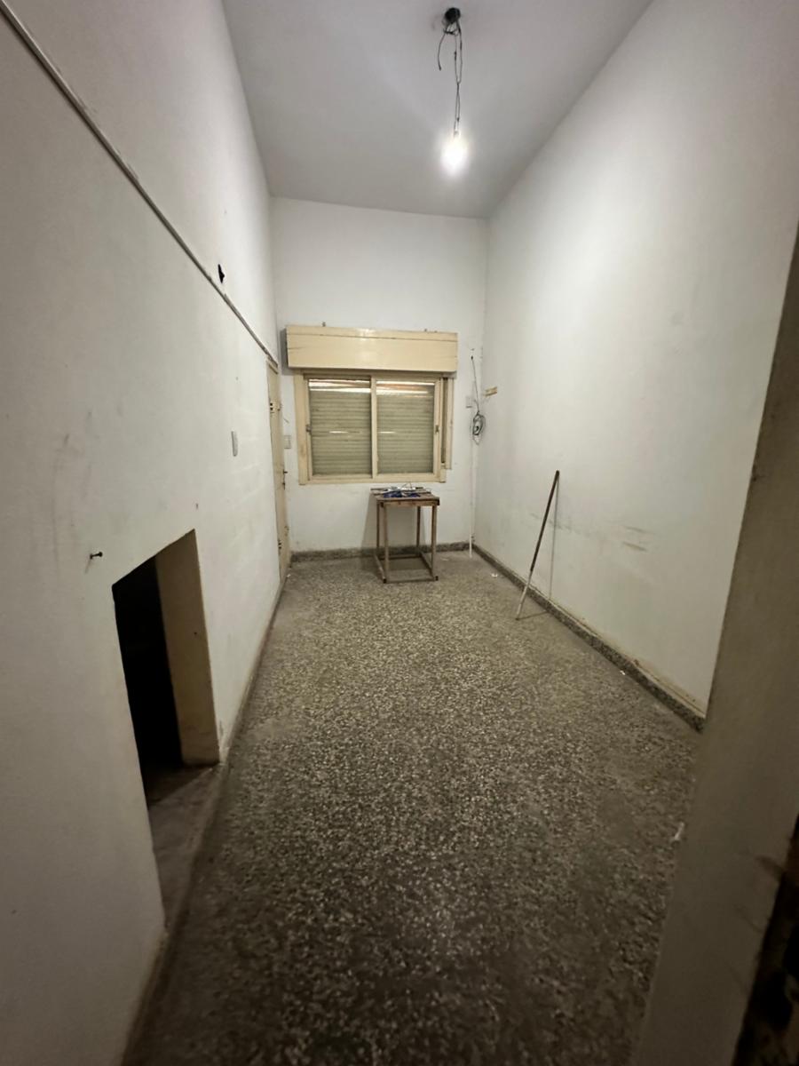 ALQUILER - LA TABLADA - GALPON 130 M2 CON OFICINA - 5