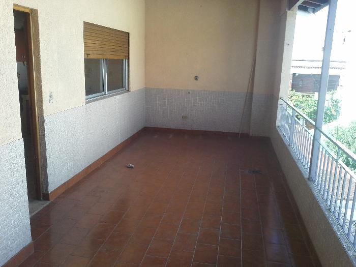 ALQUILER PISO DE 4 AMBIENTES MUY LUMINOSO, CON PATIO y BALCON A METROS DE AVENIDA CROVARA y ALFREDO PALACIOS - 6