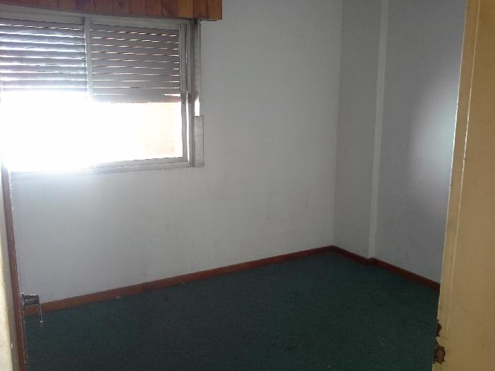 ALQUILER PISO DE 4 AMBIENTES MUY LUMINOSO, CON PATIO y BALCON A METROS DE AVENIDA CROVARA y ALFREDO PALACIOS - 10