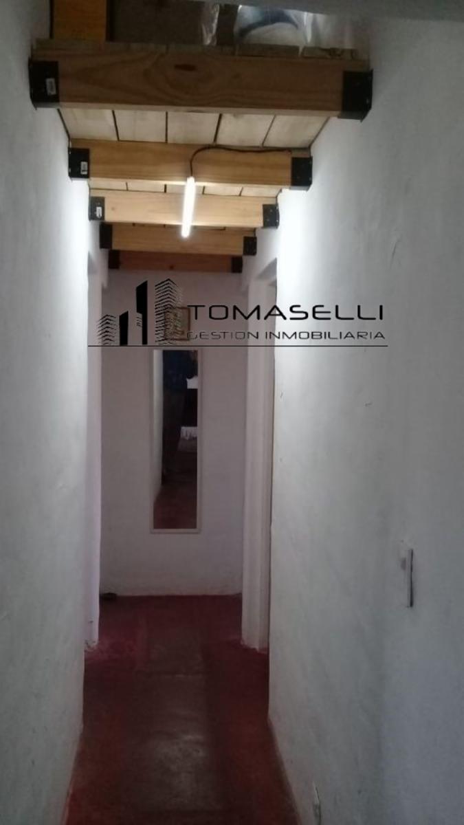 VENTA - FINCA CON CASA Y PLANTACION- RAMA CAIDA - MENDOZA - 8