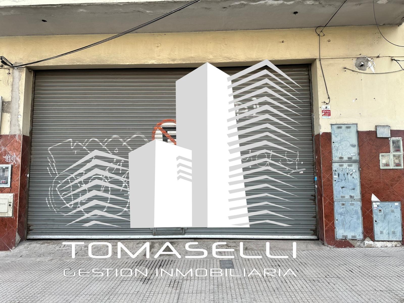 ALQUILER - GALPON 240 m2 - SOBRE AVENIDA CROVARA - ZONA M.I. - 1