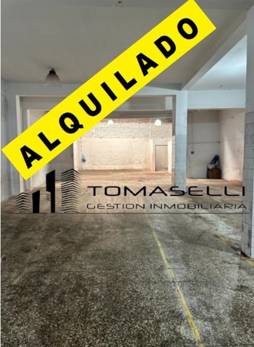 ALQUILER - GALPON 240 m2 - SOBRE AVENIDA CROVARA - ZONA M.I. - 12