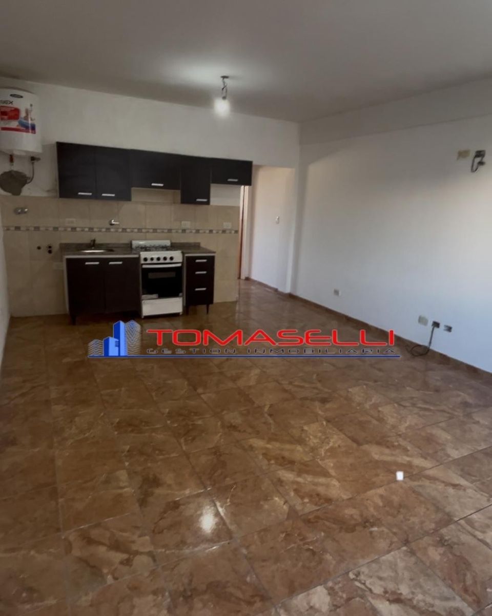ALQUILER - DEPARTAMENTO 2 AMBIENTES CON COCHERA - 9