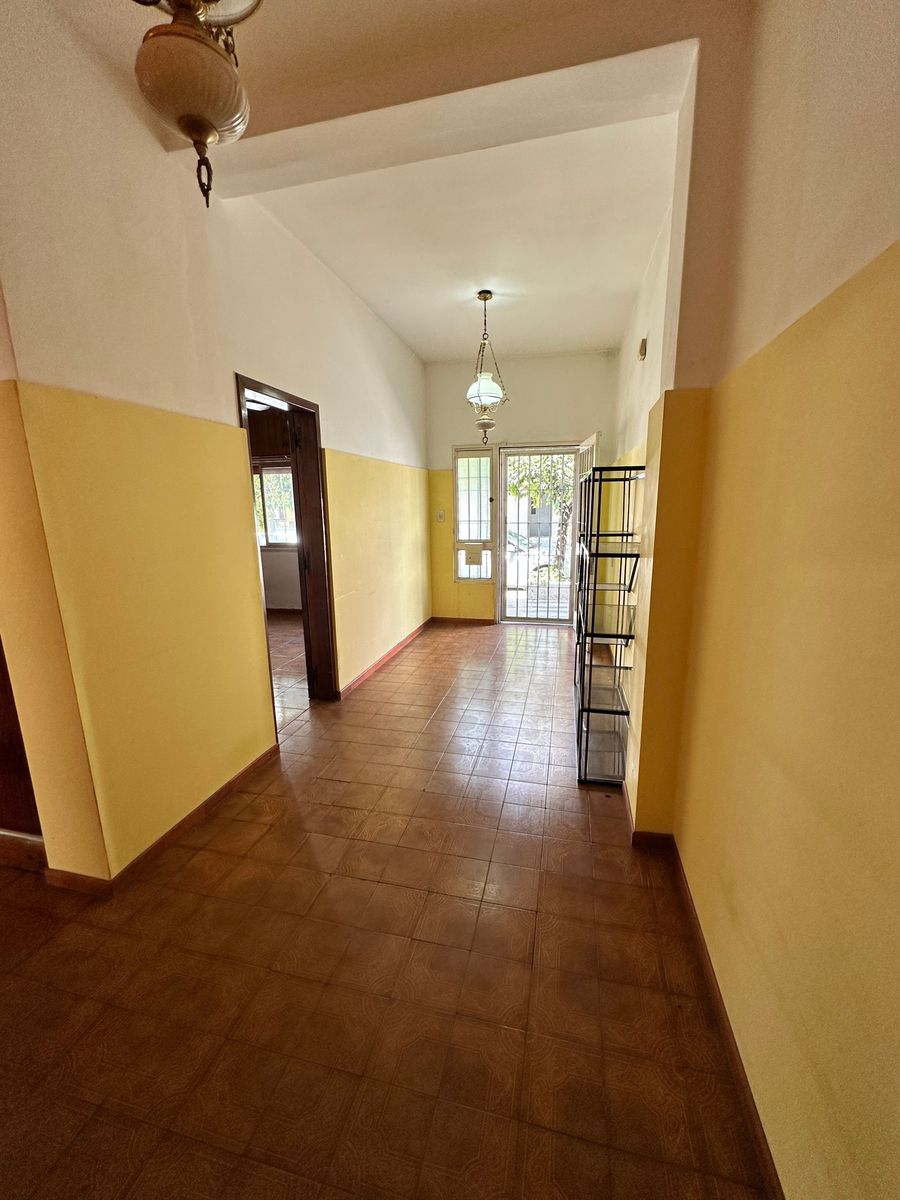 VENTA - CASA - VILLA MADERO - A PASOS DE AVDA. CROVARA — foto 3