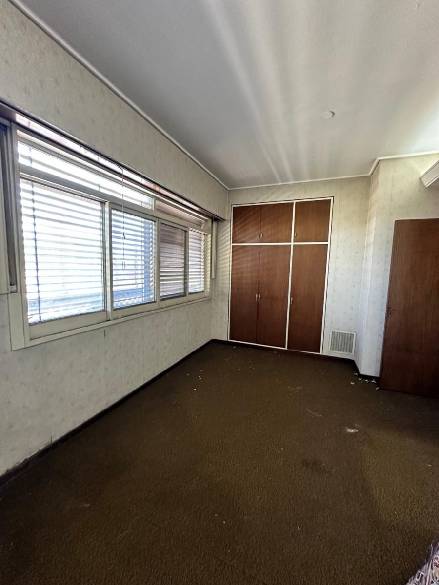 VENTA - CON FINANCIACION - CASA DE 3 PLANTAS - EXCELENTE ESQUINA SOBREAVDA. VELEZ SARSFIELD — foto 9