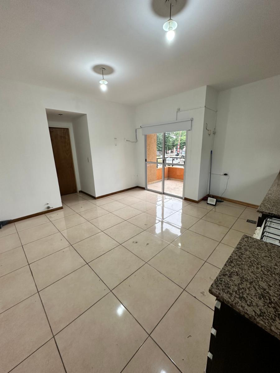 ALQUILER - DEPARTAMENTO 2 AMBIENTES - DORMITORIO EN SUITE - 4