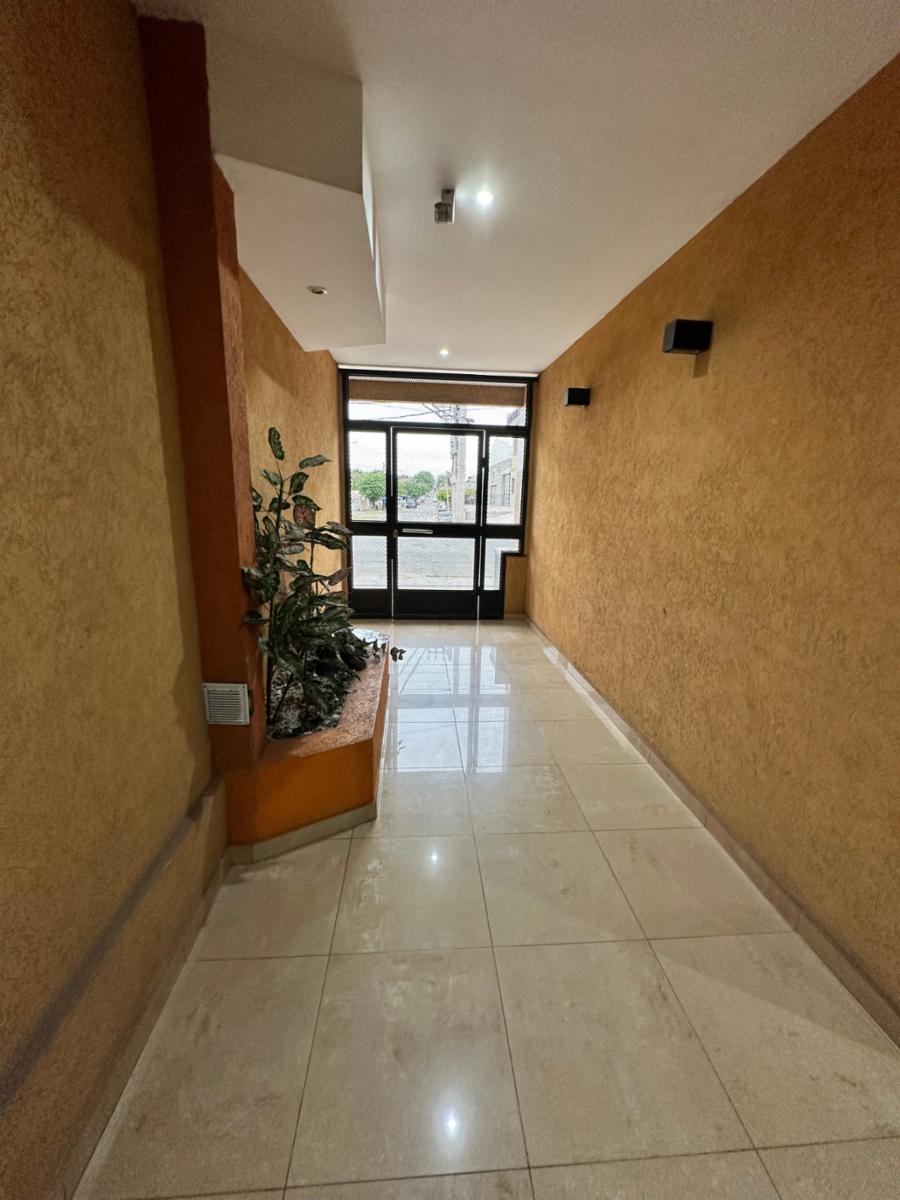 ALQUILER - DEPARTAMENTO 2 AMBIENTES - DORMITORIO EN SUITE - 11