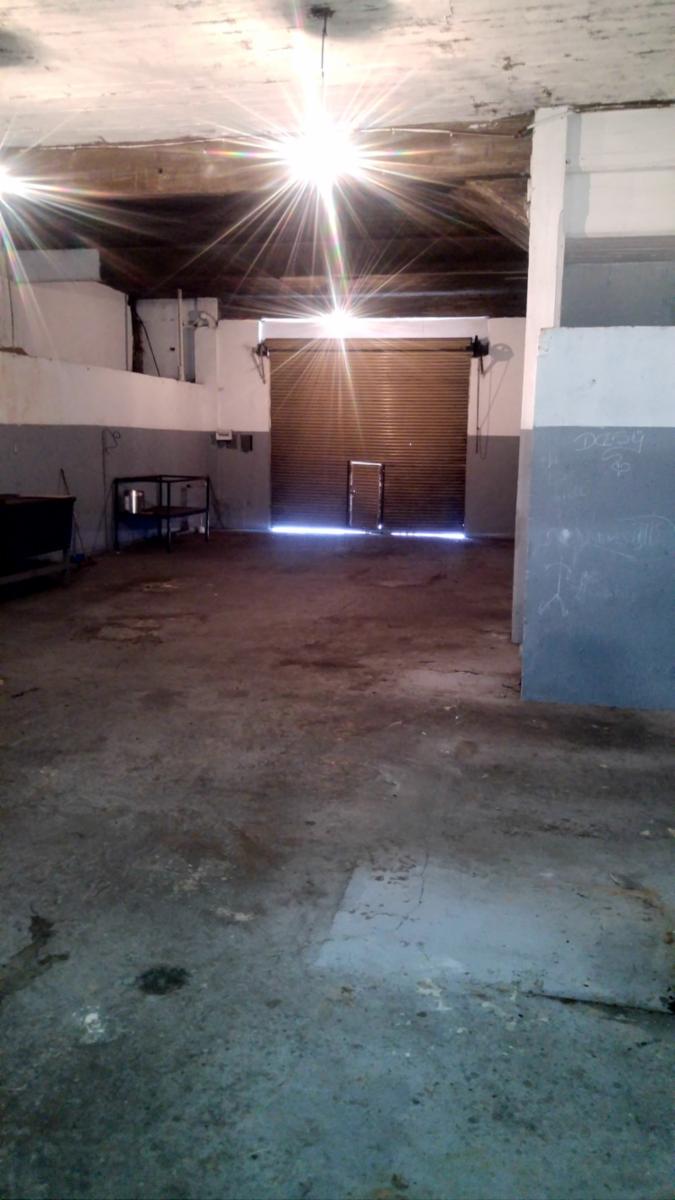 ALQUILER - GALPON 160 m2 APROX. - VILLA MADERO - 2