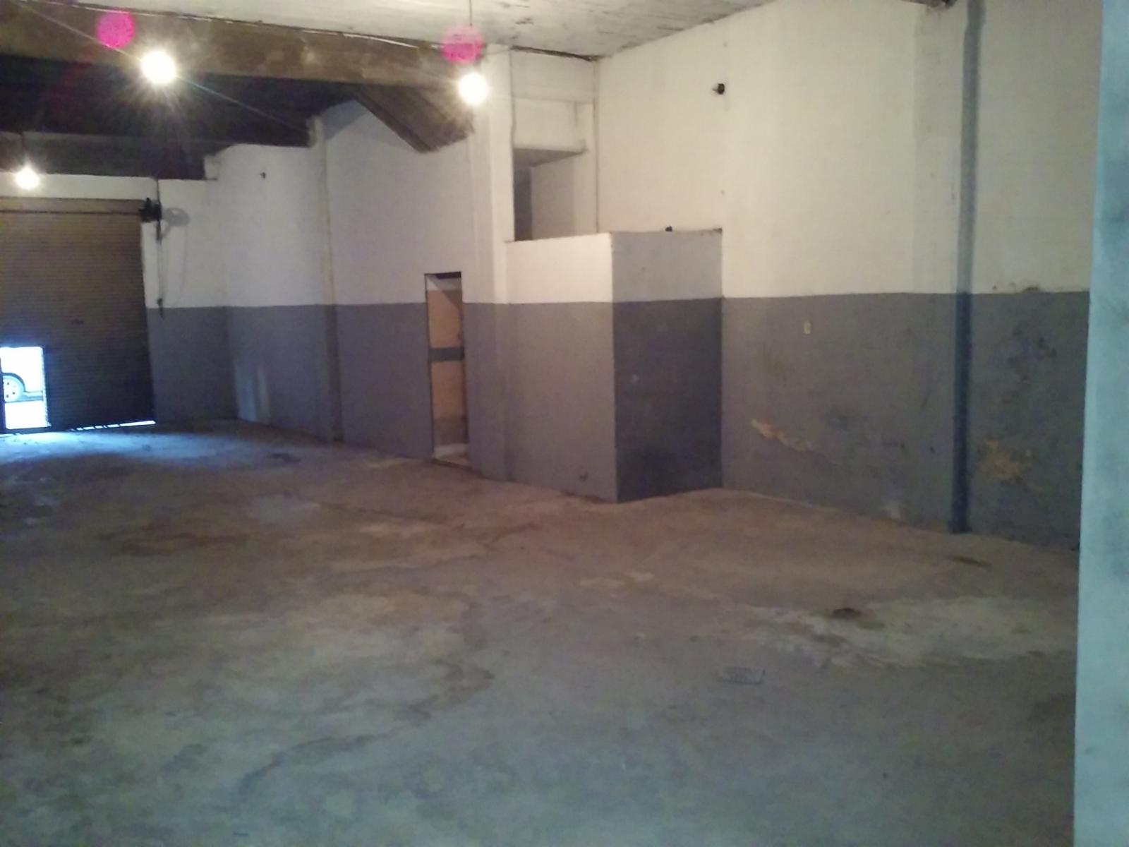 ALQUILER - GALPON 160 m2 APROX. - VILLA MADERO - 3