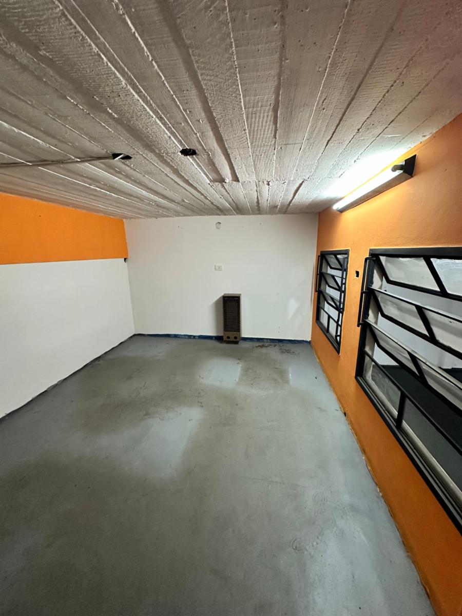 ALQUILER - GALPON 235 m2 - SAN JUSTO - 4