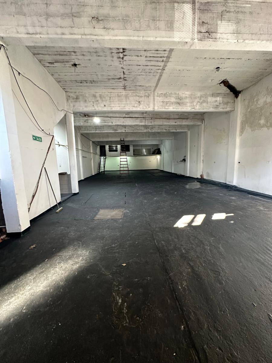 ALQUILER - GALPON 235 m2 - SAN JUSTO - 9