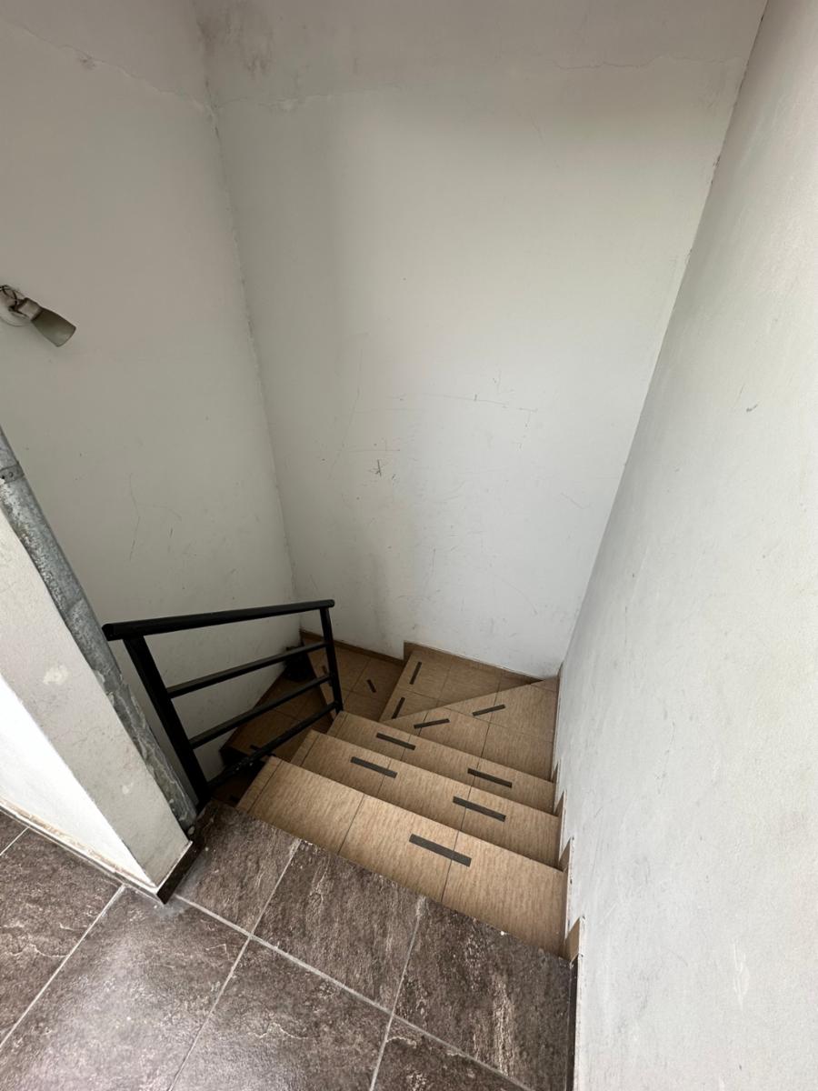 ALQUILER - VILLA MADERO - DEPARTAMENTO 3 AMBIENTES CON PATIO - 2do. PISOPOR ESCALERA- SIN EXPENSAS - 16