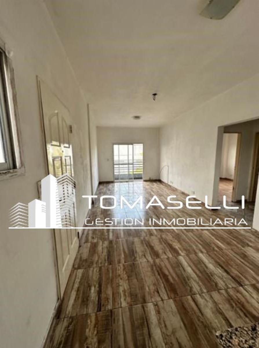 ALQUILER - VILLA MADERO - DEPARTAMENTO 3 AMBIENTES CON PATIO - 2do. PISOPOR ESCALERA- SIN EXPENSAS - 19