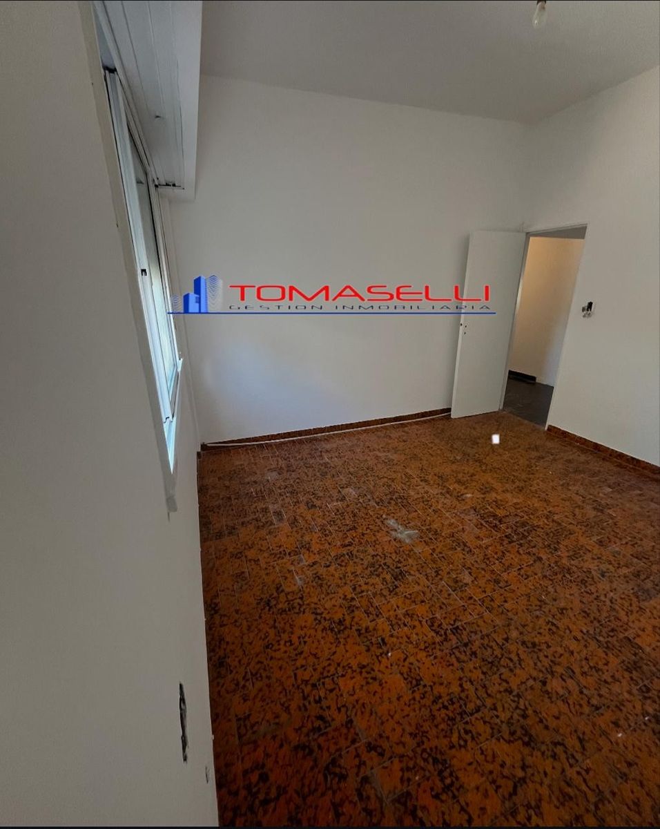 ALQUILER - DEPARTAMENTO 3 AMBIENTES - CON TERRAZA - 6
