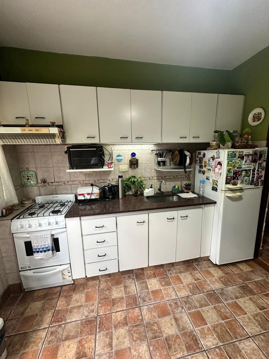 VENTA CASA 3 AMBIENTES - CON COCHERA - CIUDAD EVITA — foto 4