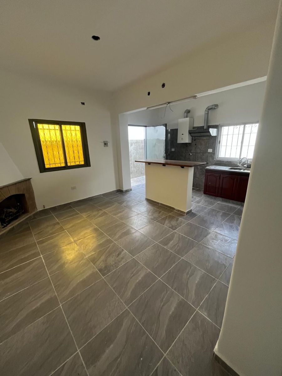 ALQUILER - DEPARTAMENTO 2 AMBIENTES - VILLA MADERO - SIN EXPENSAS - 1