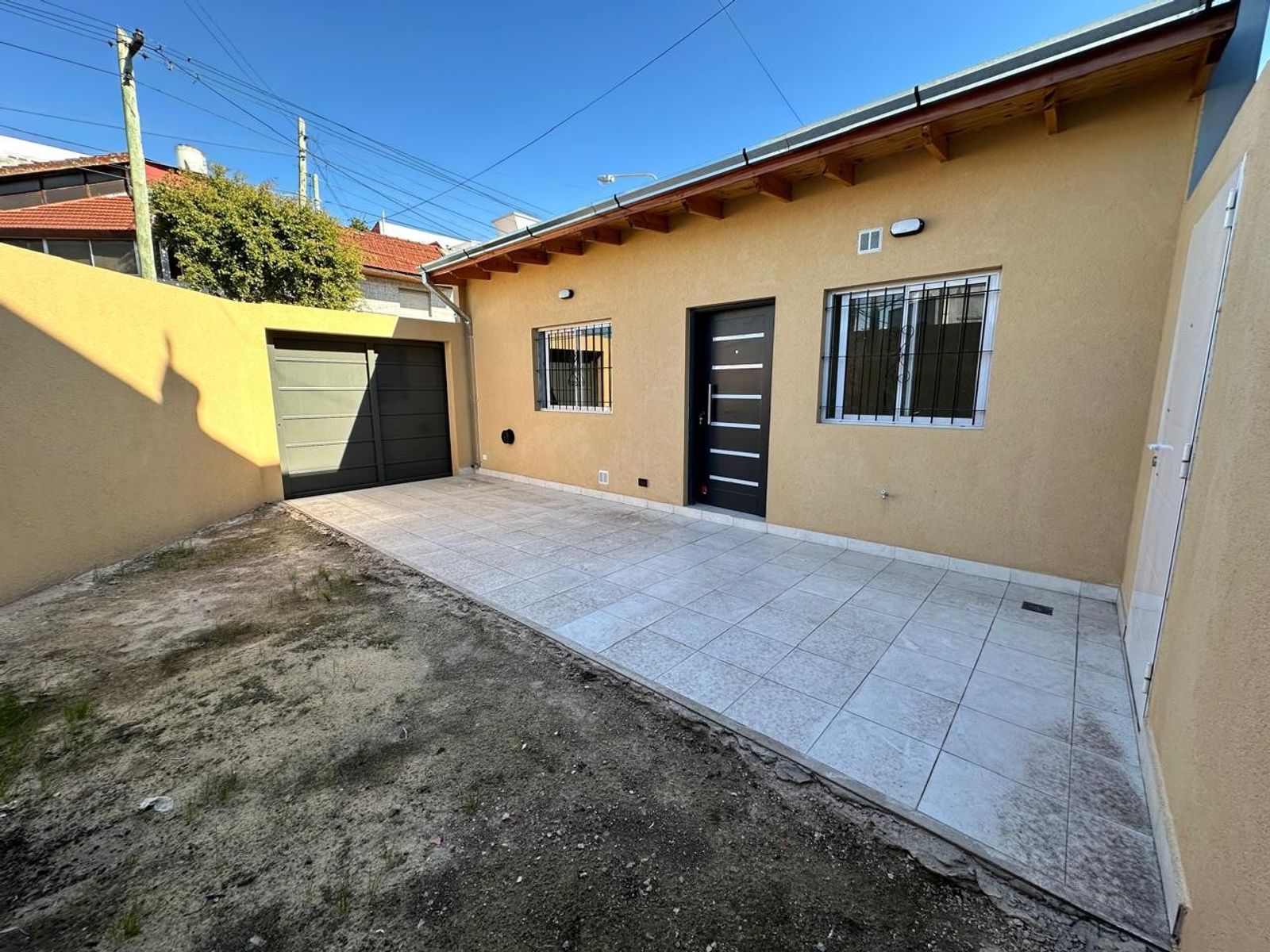 ALQUILER - PH 3 AMBIENTES CON PATIO Y COCHERA - A ESTRENAR - SIN EXPENSAS - 5