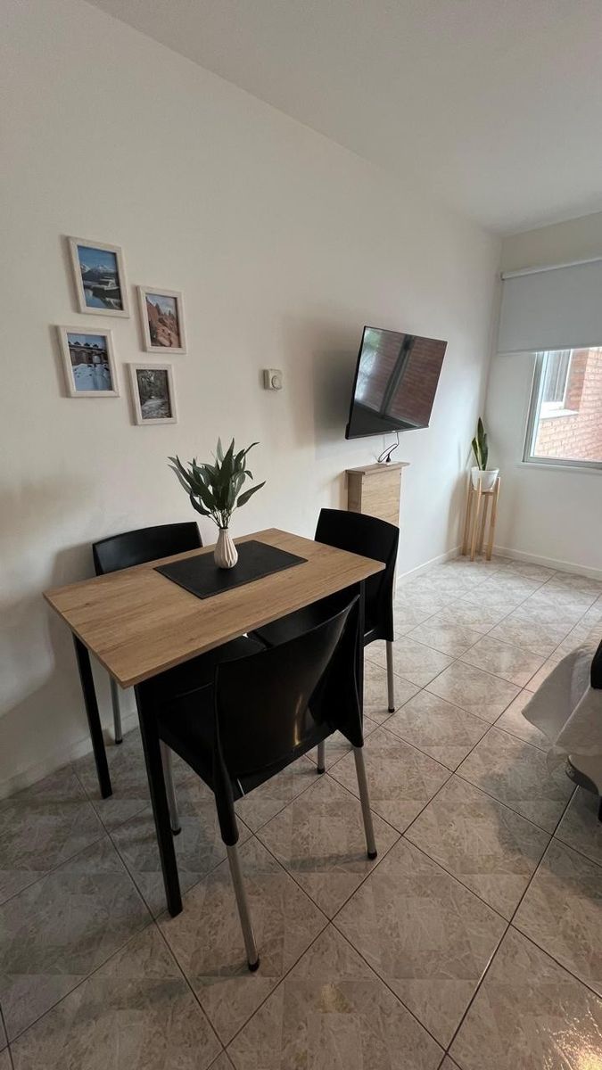 EXCELENTE DEPARTAMENTO EN EDIFICIO BARILOCHE NORTE -IDEALINVERSIONISTAS-APTO PROFESIONAL - USO TURISTICO - UBICADO A 300MTSDEL LAGO NAHUELHUAPIY 250 MT DEL CENTRO CIVICO — foto 5