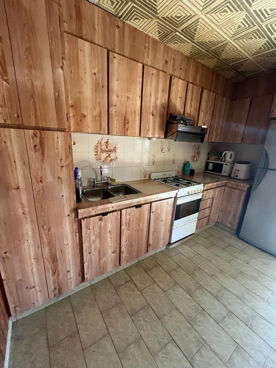 VENTA - DEPARTAMENTO 5 AMBIENTES - SIN EXPENSAS -CON PATIO CUBIERTO YTERRAZA - VILLA MADERO — foto 7