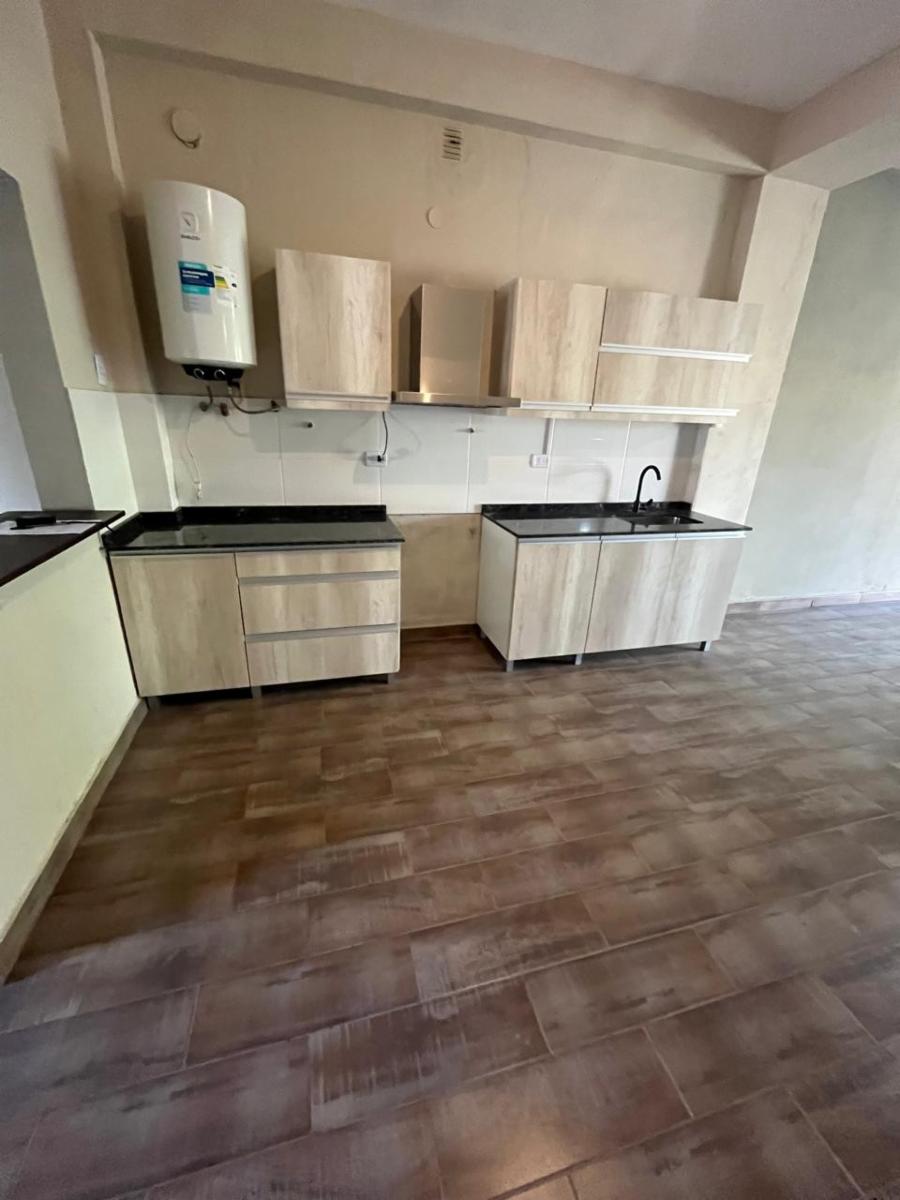 ALQUILER - EXCELENTE PH CON COCHERA Y PATIO - 200 MT2 A ESTRENAR -CONSTITUYENTES 700 - VILLA MADERO - 7