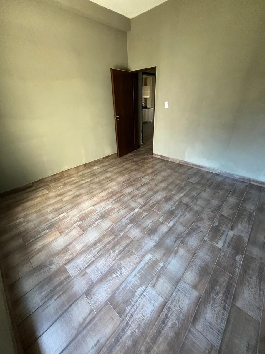 ALQUILER - EXCELENTE PH CON COCHERA Y PATIO - 200 MT2 A ESTRENAR -CONSTITUYENTES 700 - VILLA MADERO - 17