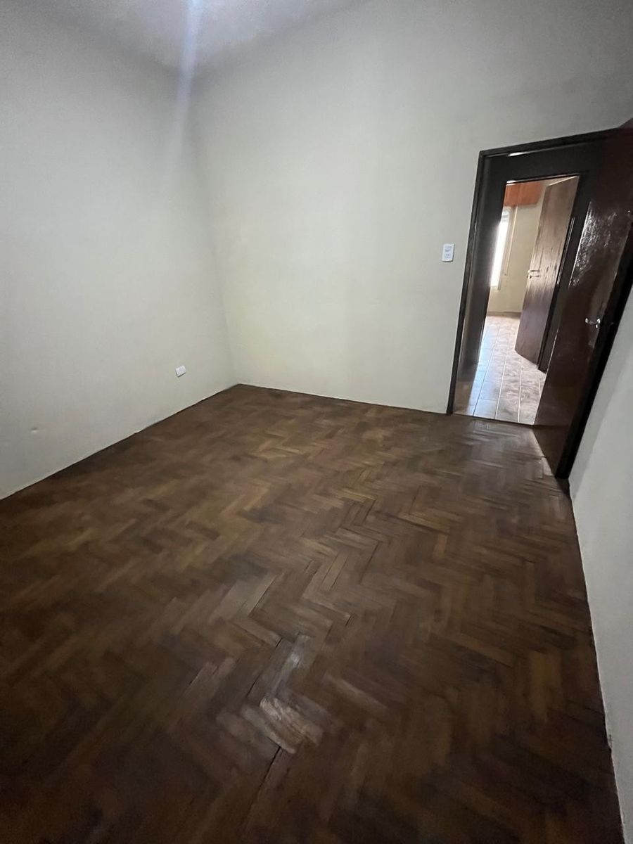 ALQUILER - EXCELENTE PH CON COCHERA Y PATIO - 200 MT2 A ESTRENAR -CONSTITUYENTES 700 - VILLA MADERO - 19