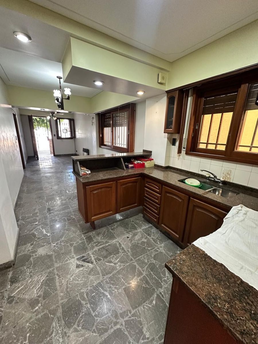 VENTA CASA 5 AMBIENTES - EXCELENTE ESTADO - IDEAL 2 FAMILIAS - VILLA MADERO — foto 6