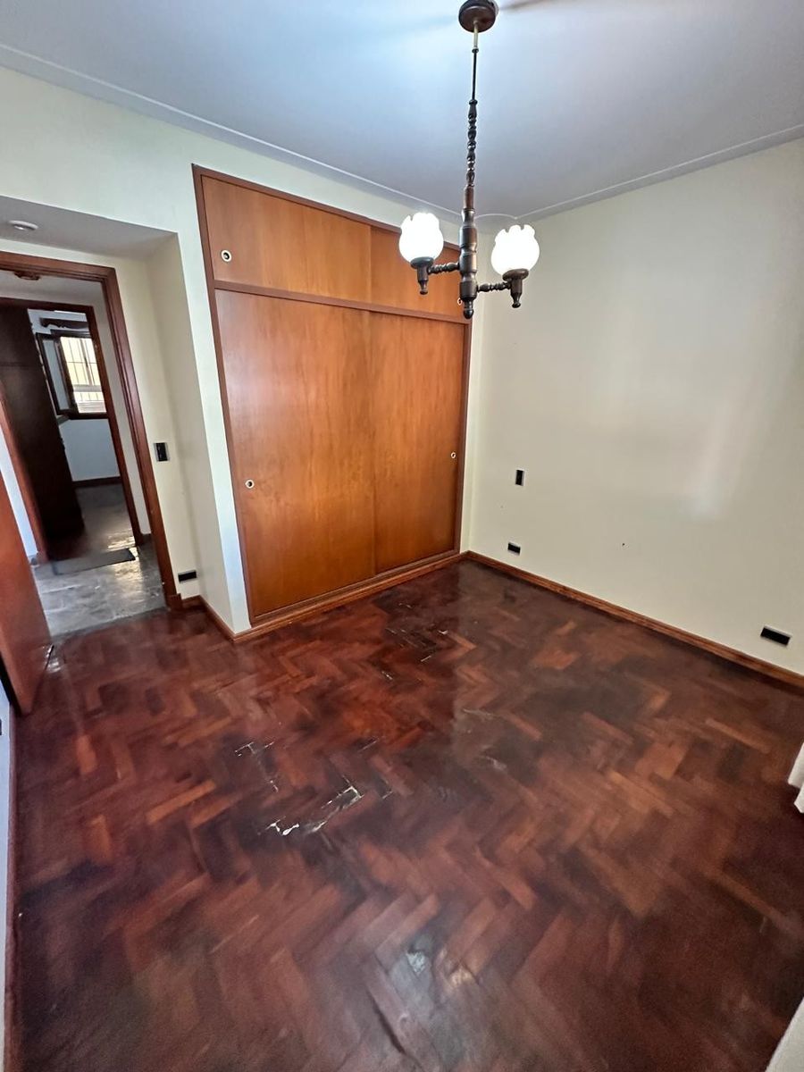 VENTA CASA 5 AMBIENTES - EXCELENTE ESTADO - IDEAL 2 FAMILIAS - VILLA MADERO — foto 10