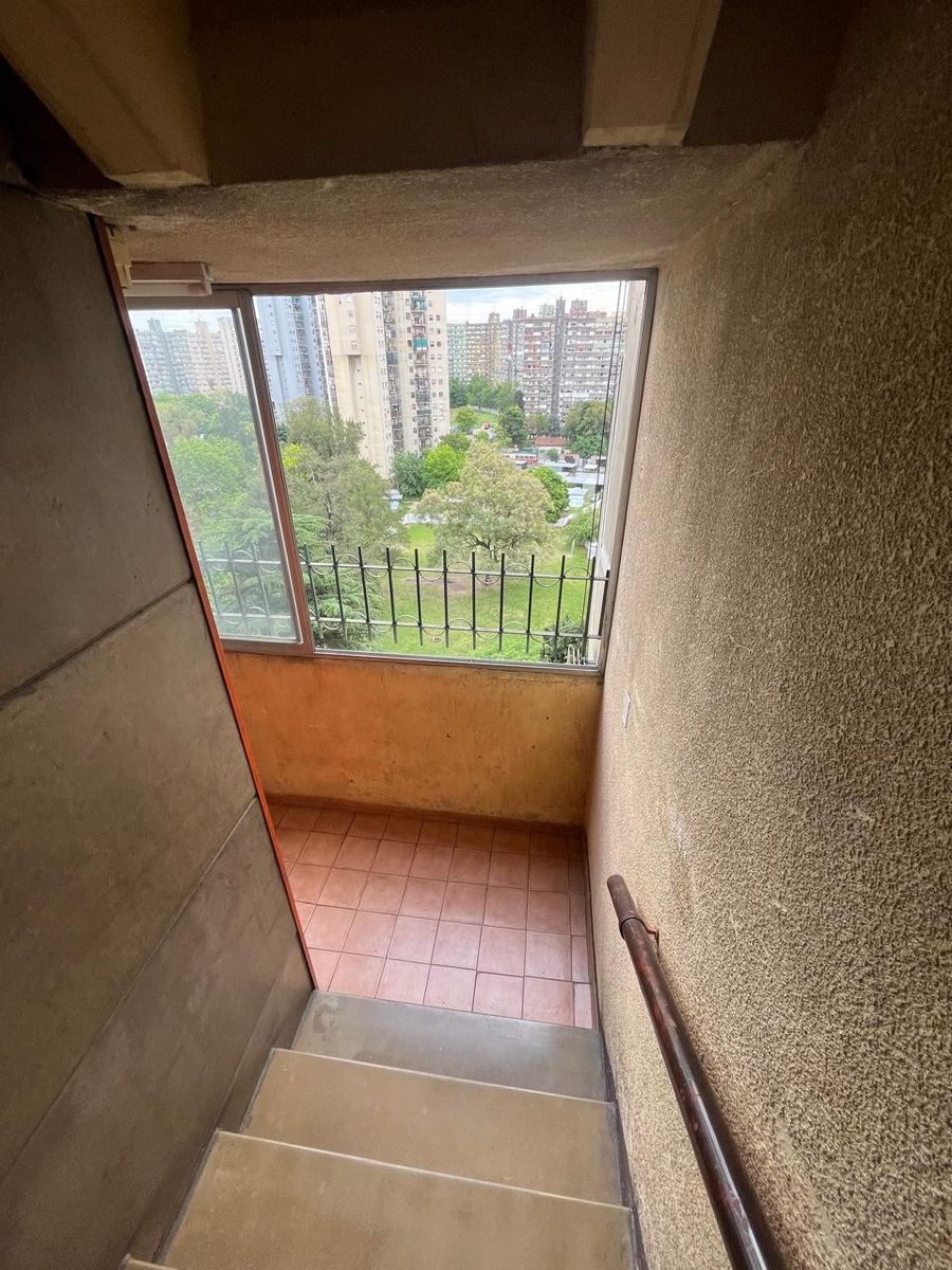 VENTA - DEPARTAMENTO 3 AMBIENTES - VILLA LUGANO - APTO CREDITO BANCARIO — foto 3