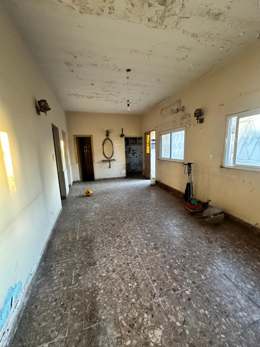 VENTA - CASA 4 AMBIENTES A REFACCIONAR - SOBRE LOTE DE 8.66 x43.51-VILLAMADERO - CON FINANCIACION — foto 8