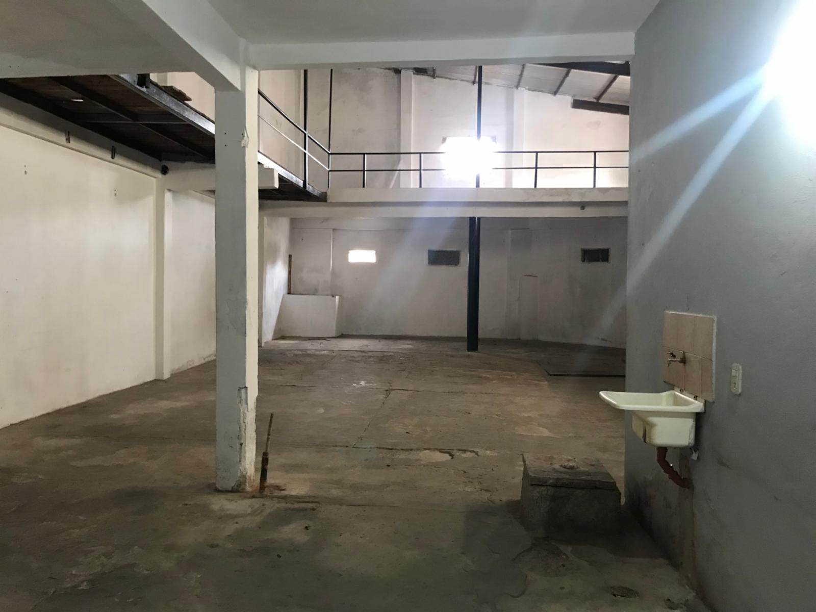 ALQUILER - GALPON 280 M2 - LA TABLADA - ZONA INDUSTRIAL - 6