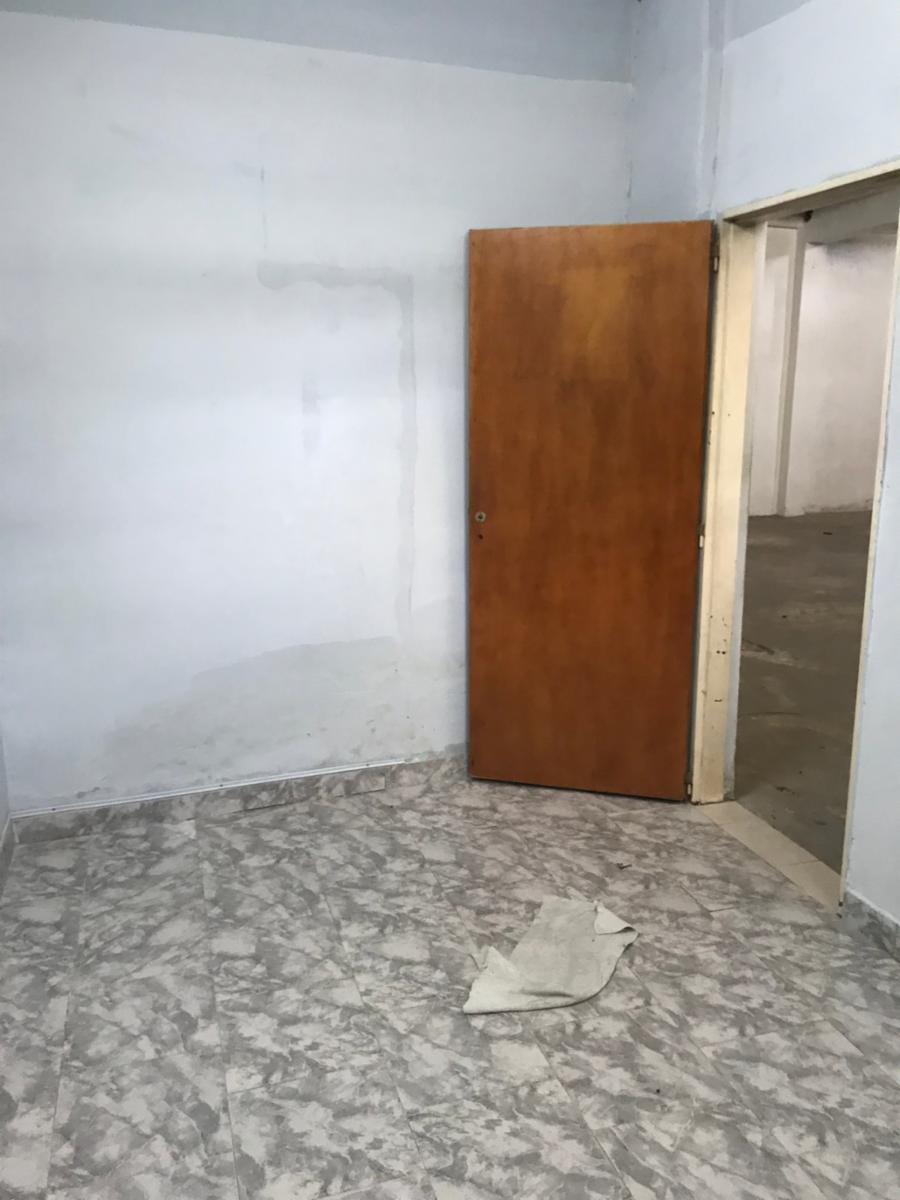 ALQUILER - GALPON 280 M2 - ZONA INDUSTRIAL - 11
