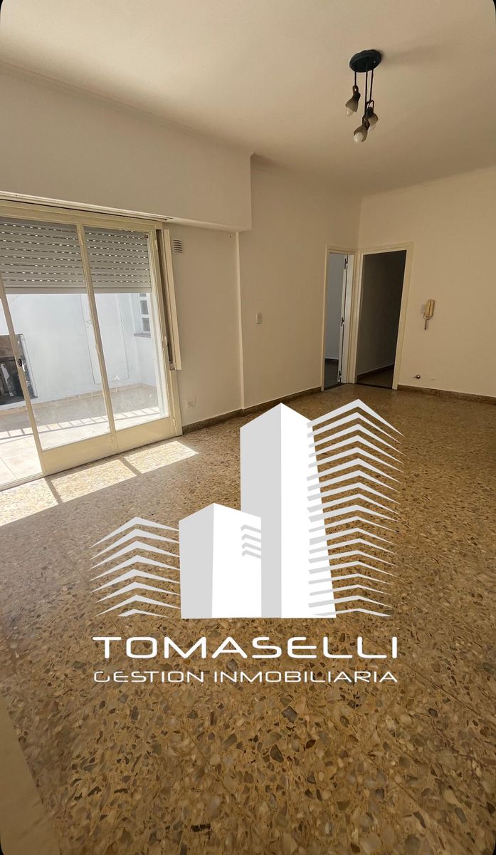 ALQUILER DEPTO 3 AMBIENTES AMPLIO CON PATIO Y TERRAZA - VILLA MADERO-SIN EXPENSAS - 1