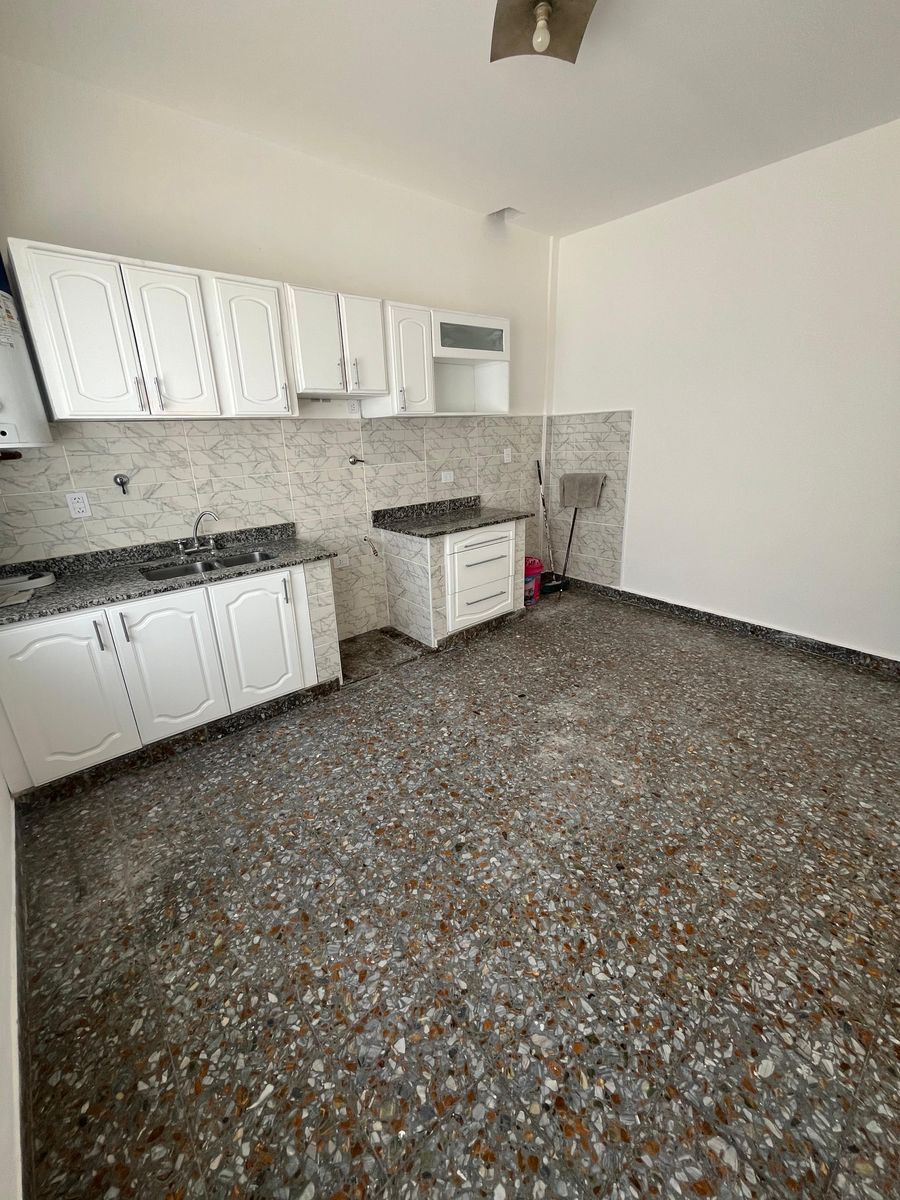 ALQUILER DEPTO 3 AMBIENTES AMPLIO CON PATIO Y TERRAZA - VILLA MADERO-SIN EXPENSAS - 7
