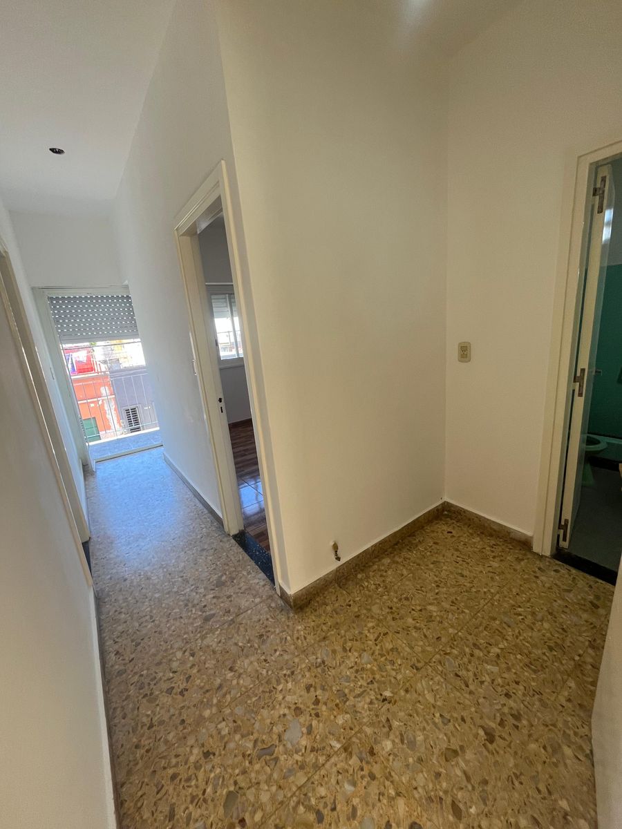 ALQUILER DEPTO 3 AMBIENTES AMPLIO CON PATIO Y TERRAZA - VILLA MADERO-SIN EXPENSAS - 8