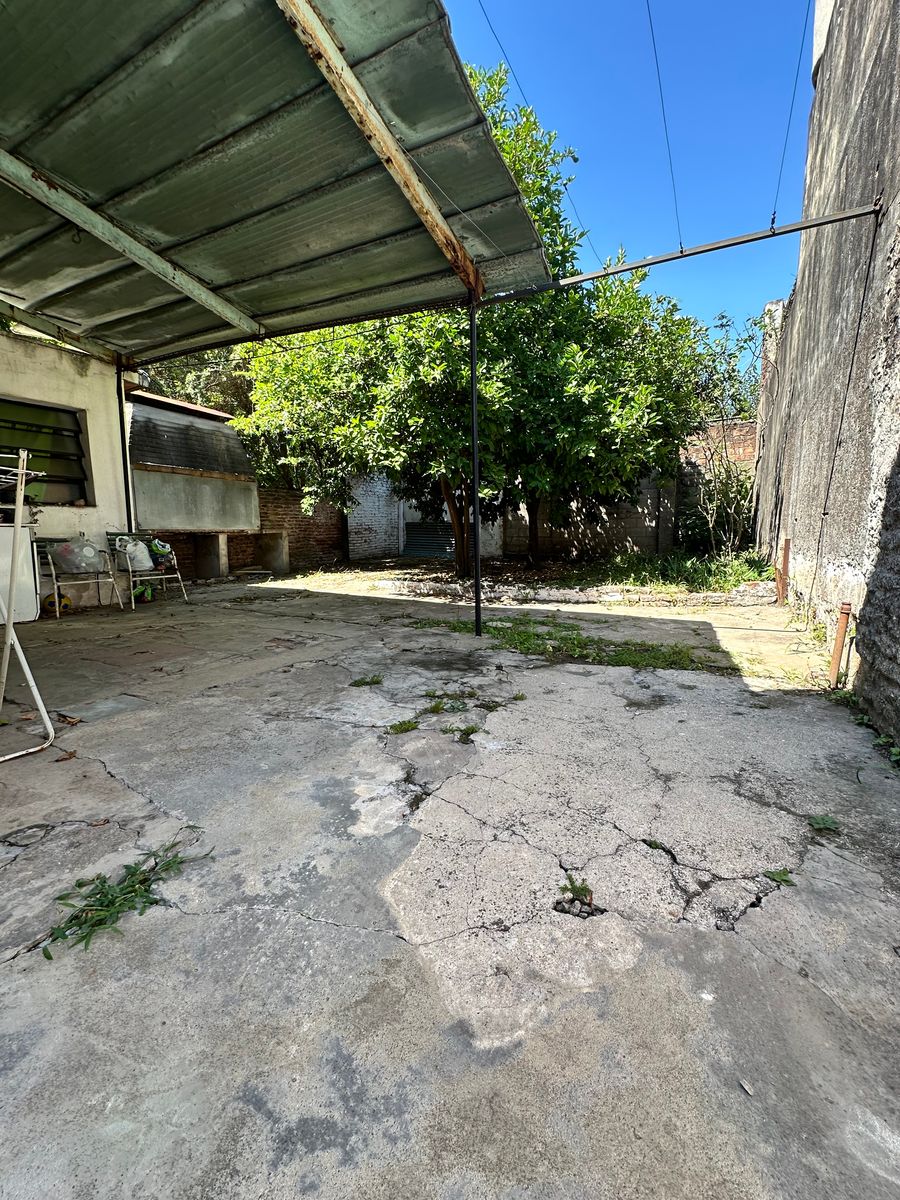 VENTA - PH 3 AMBIENTES - CON FONDO LIBRE - A REMODELAR - VILLA MADERO — foto 2