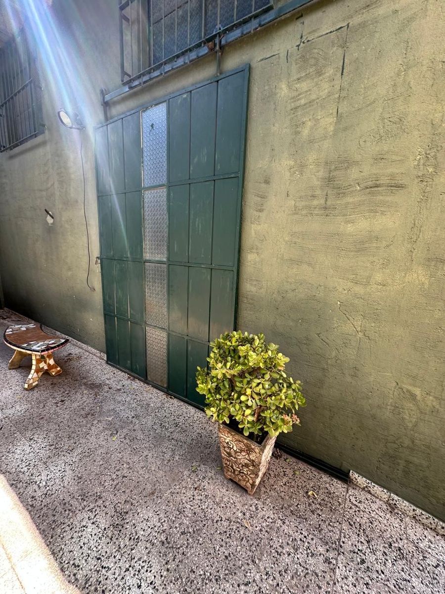 VENTA - CASA 3 AMBIENTES - GALPON y COCHERA - IDEAL PARA VIVIR YTRABAJAR- A METROS DE AVENIDA CROVARA — foto 12