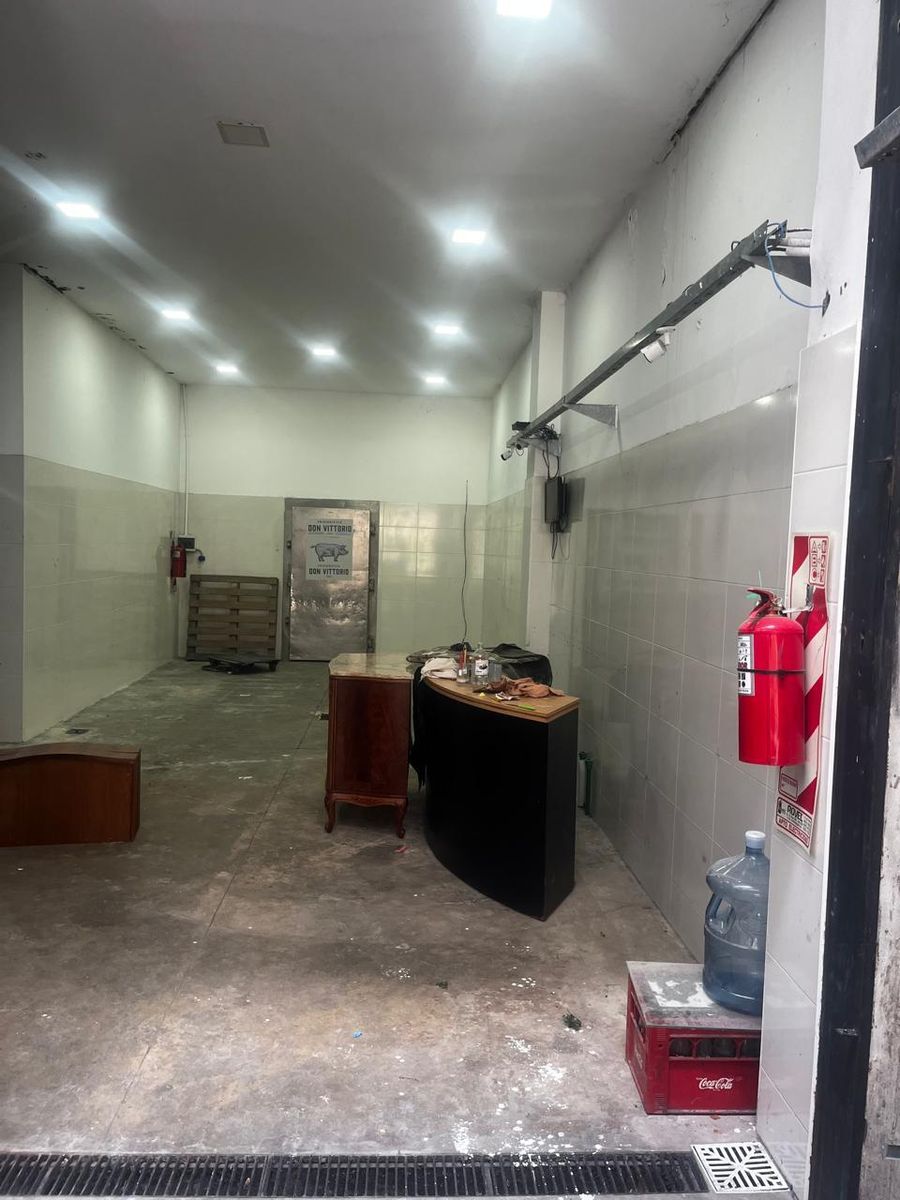 ALQUILER - GALPON 150 m2 - LA TABLADA - 5