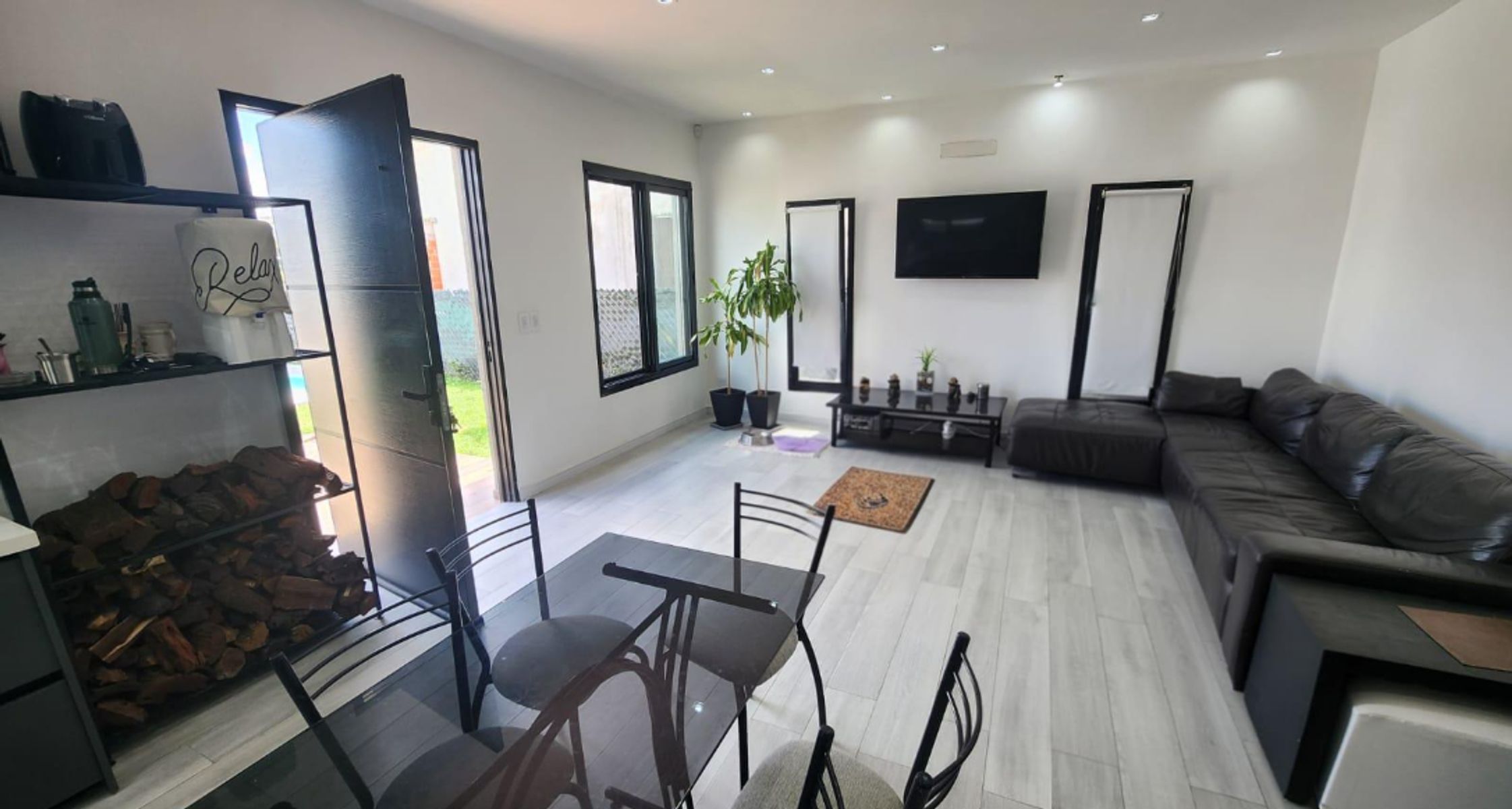 VENTA - CASA CON PISCINA EN CANNING - BARRIO ESTILO CAMPO - ¡SIN EXPENSAS - 3