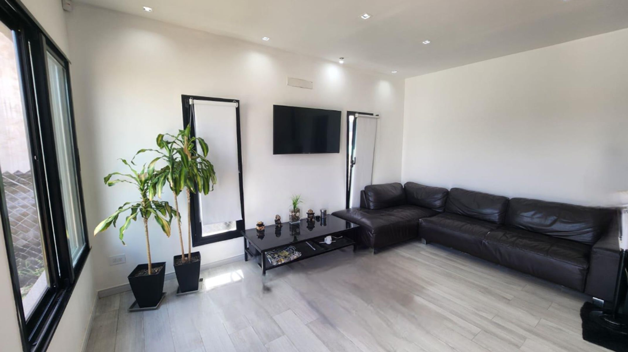 VENTA - CASA CON PISCINA EN CANNING - BARRIO ESTILO CAMPO - ¡SIN EXPENSAS - 4