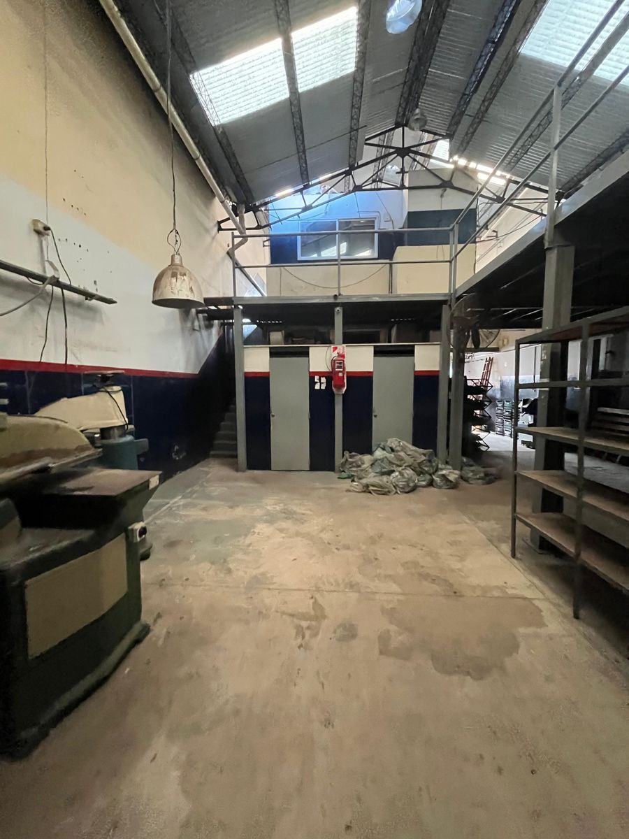 ALQUILER Excelente Galpón de 560 m² - Villa Madero ZONIFICACION M.I (mixta industrial) - 8