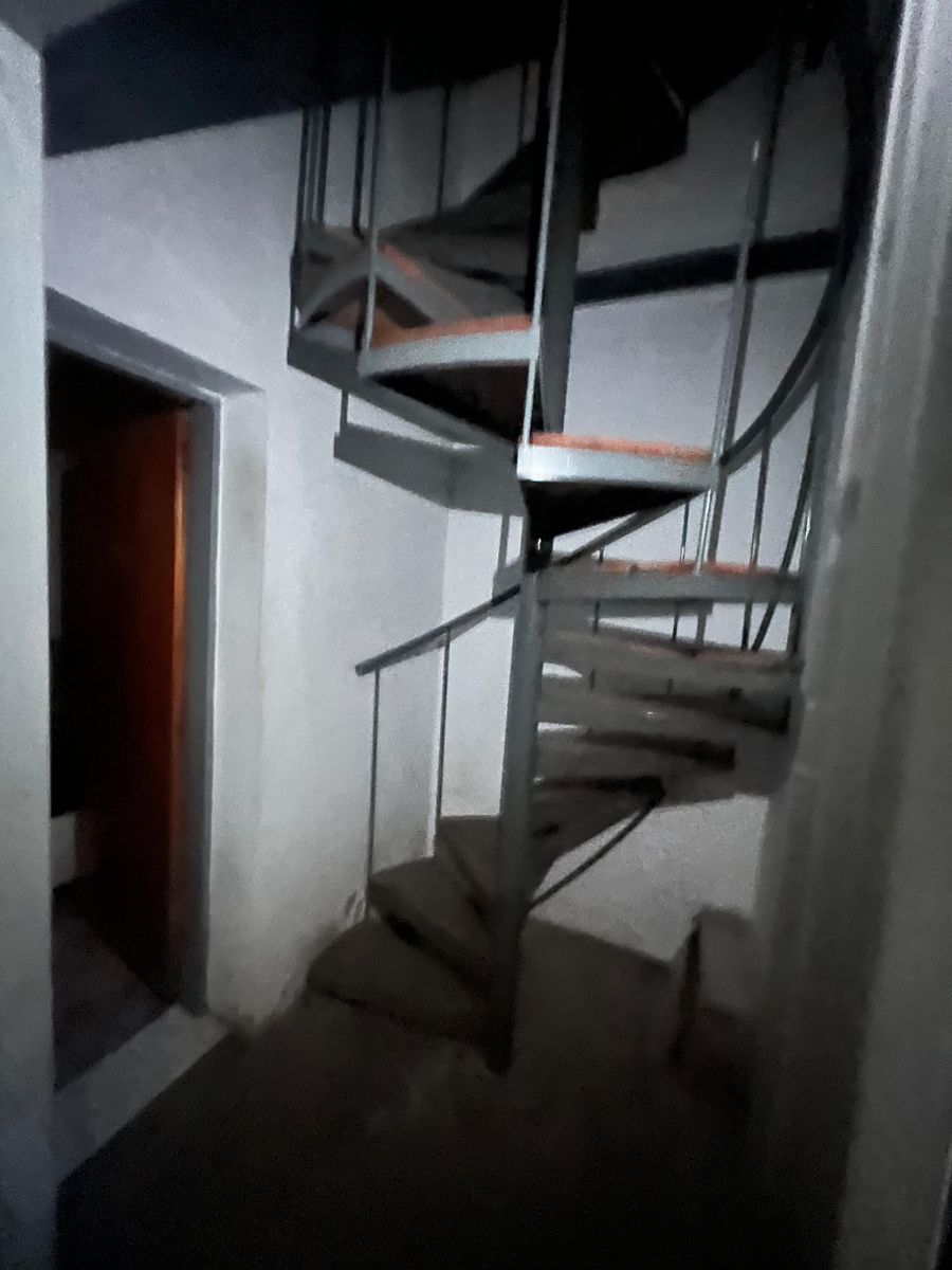 ALQUILER Excelente Galpón de 560 m² - Villa Madero ZONIFICACION M.I (mixta industrial) - 18