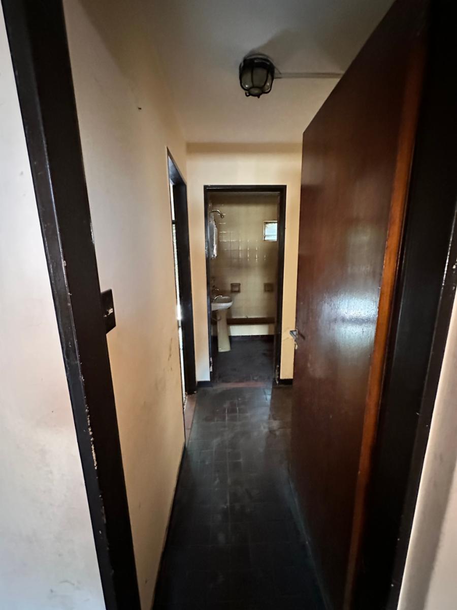 VENTA - CASA MULTIFAMILIAR - CON REGLAMENTO DE COPROPIEDAD - 8