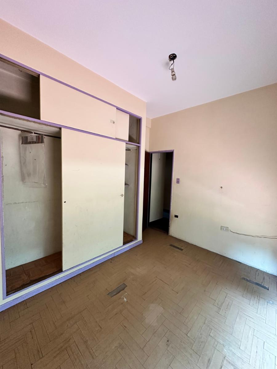 VENTA - CASA MULTIFAMILIAR - CON REGLAMENTO DE COPROPIEDAD - 11