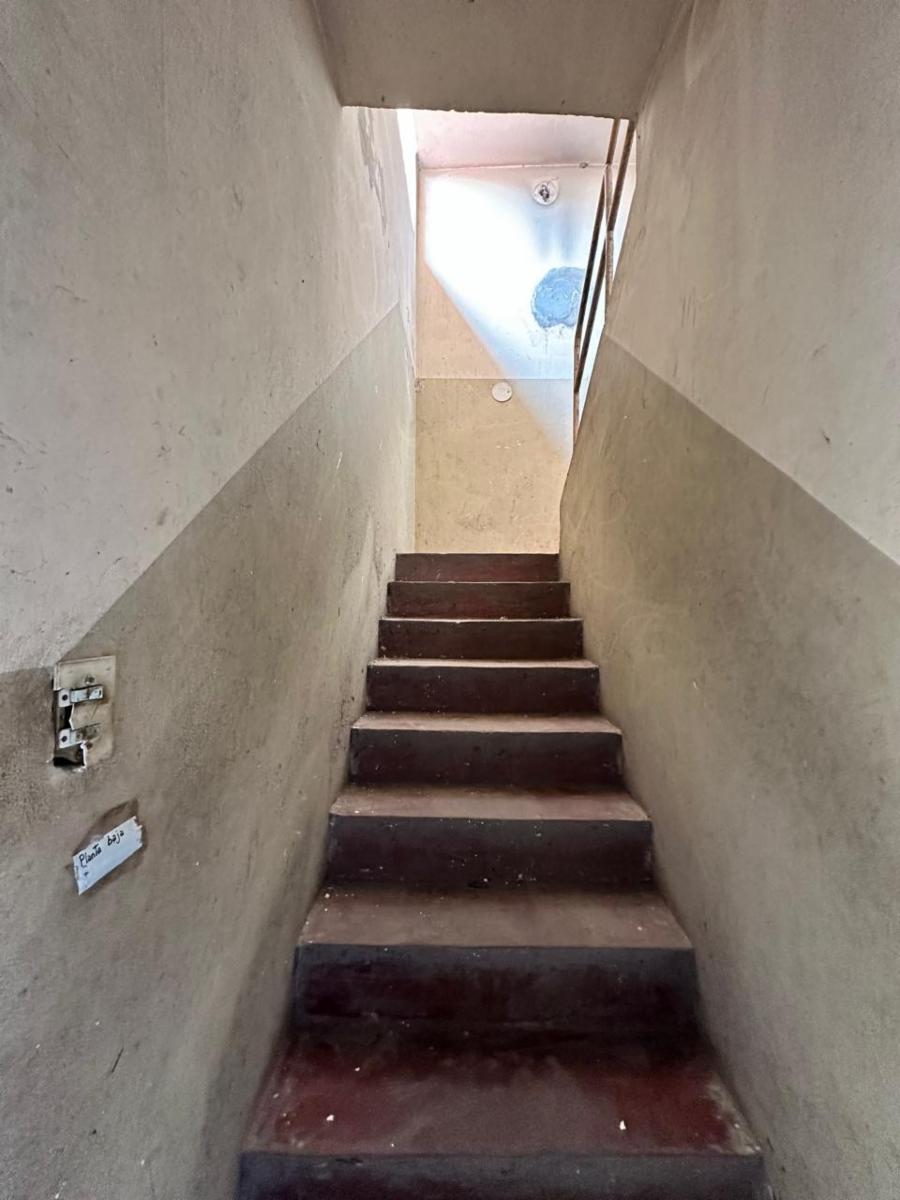 VENTA - CASA MULTIFAMILIAR - CON REGLAMENTO DE COPROPIEDAD - 24